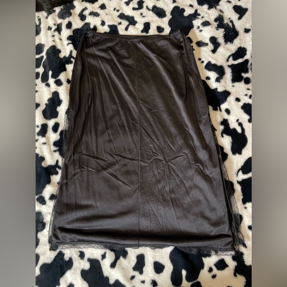 Kayser Black Lace Slip Skirt - Picture 6 of 9